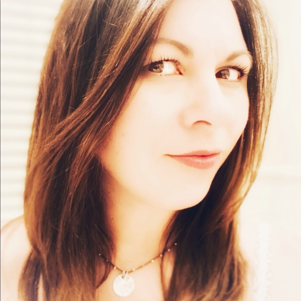 Meet your Posher, Selena